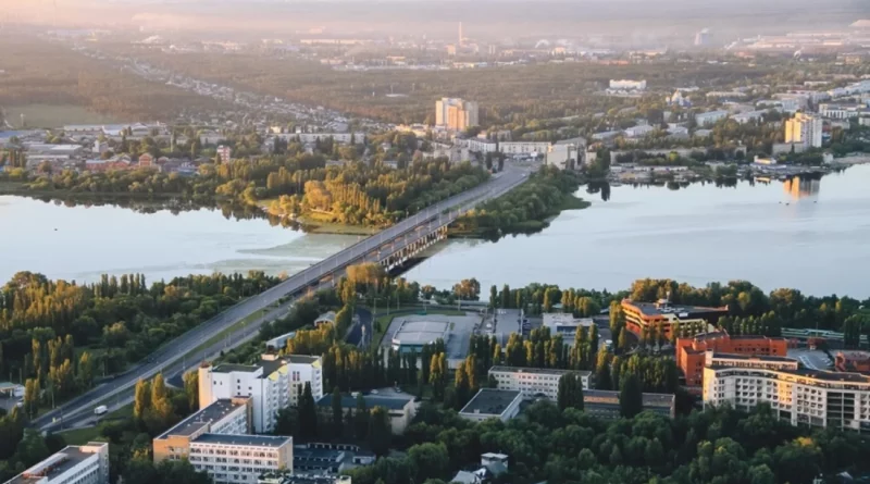 Губернатор Артамонов на отчёте перед облсоветом развеял слухи об уходе в сентябре 